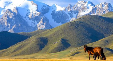 أفضل وقت للسياحة في قرغيزستان وأفضل 10 مناطق