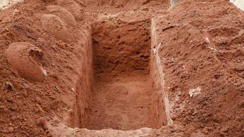 رؤيا حفر القبر في المنام ابن سيرين ومعناه