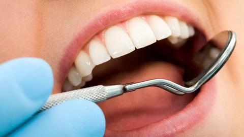 تفسير حلم اعوجاج الأسنان الأمامية خير أم شر