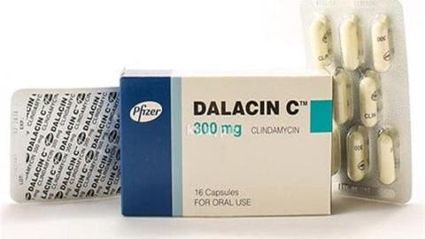 جرعة دالاسين سي لالتهاب الأسنان مضاد حيوي